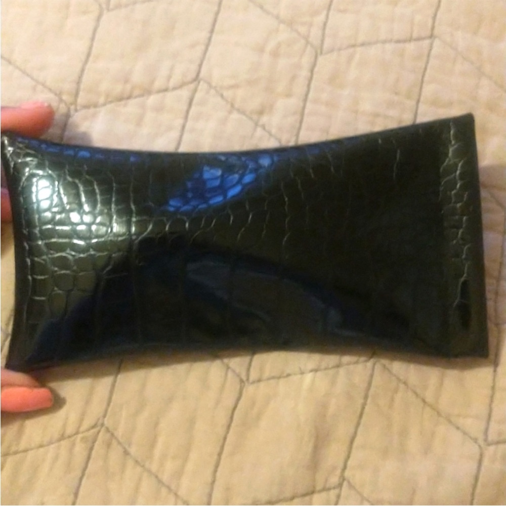 NWT Rachel Zoe Nina Slightly Oversized Black Cat Eye Sunglasses & Faux Croc Case - Picture 15 of 16
